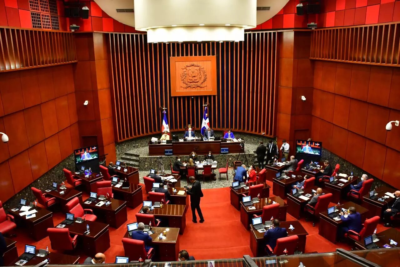 El Senado aprueba en primera lectura Ley Especial para la Terminación