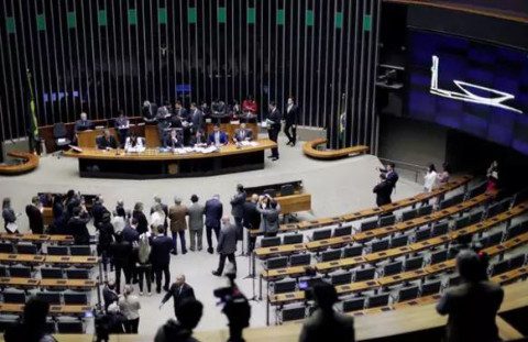 Corte Suprema de Brasil ratifica validez de confesiones que incriminan presidente Michel Temer