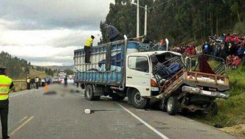 Ecuador: al menos 18 muertos en accidentes de tránsito