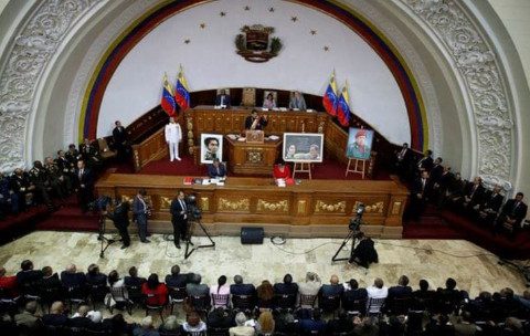 Asamblea Constituyente ratifica a Maduro como presidente de Venezuela