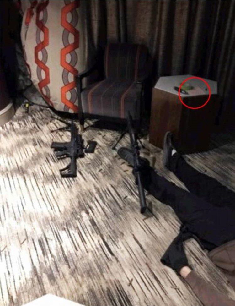 EE UU: Policía investiga una posible nota en la habitación del tirador en Las Vegas