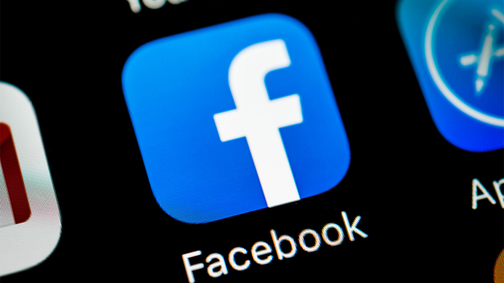 Resultado de imagen para El Ministerio de Justicia de Brasil informó este lunes que multó a Facebook Inc con 6,6 millones de reales (1,6 millones de dólares) por compartir datos de los usuarios.