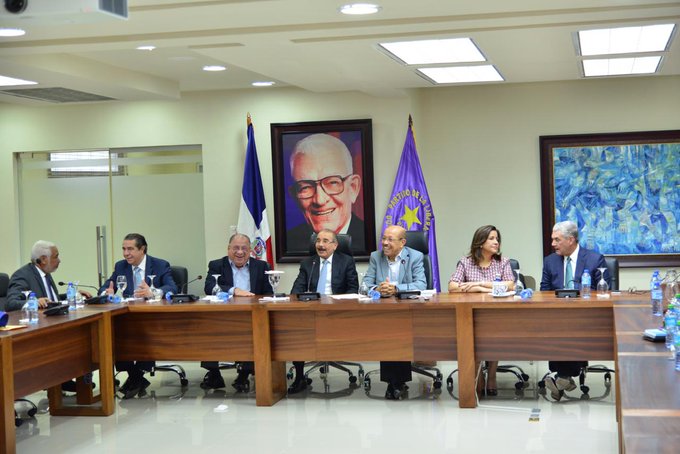 Comité político del Partido de la Liberación Dominicana (PLD) reunido