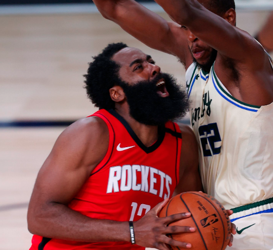 Los Rockets de Houston mostraron su mejor juego defensivo y surgieron con la victoria más destacada en la jornada.