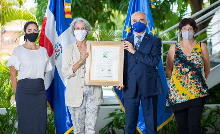 Unión Europea recibe premio de sostenibilidad