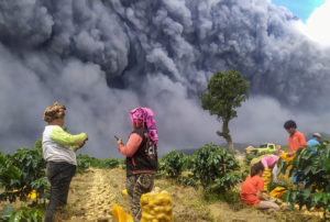 Gente local de Indonesia