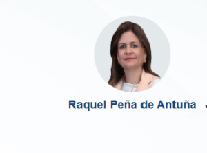 Raquel Peña sin licencia.