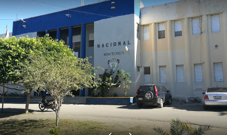 Destacamento de la Policía Nacional en Montecristi