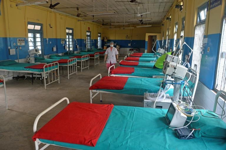 Indias embarazadas angustiadas por estado de hospitales públicos