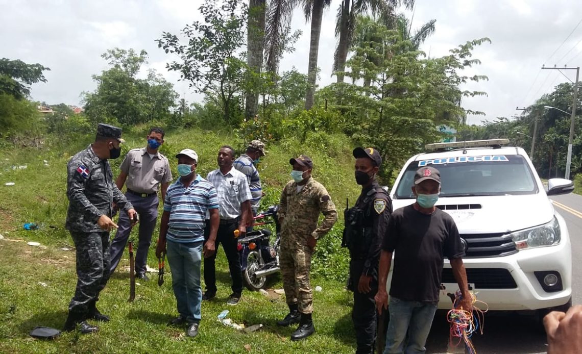 Autoridades intervienen terrenos en Sabana Grande de Boyá
