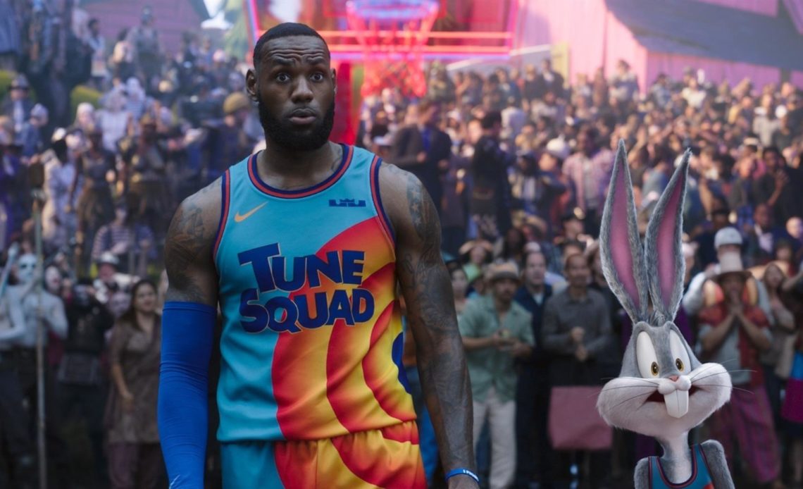 LeBron James lidera la taquilla en cines de EE.UU. con la nueva "Space Jam"