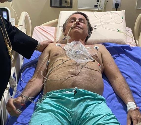 Jair Bolsonaro será trasladado a Sao Paulo para una posible cirugía intestinal