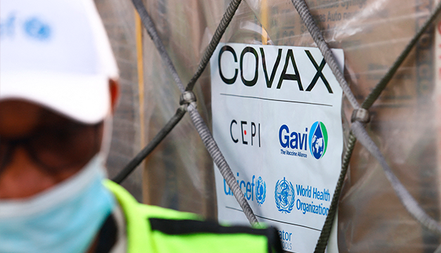 Venezuela da ultimátum al Covax: "O nos mandan las vacunas o nos devuelven el dinero"