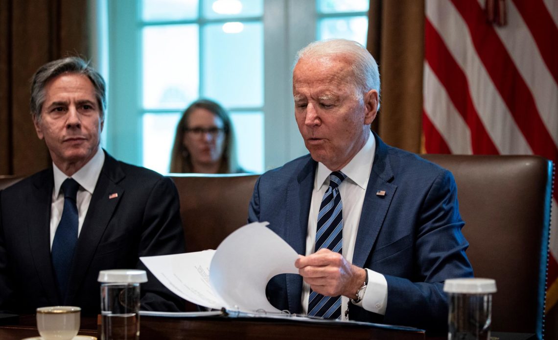 Biden hace balance de sus primeros seis meses: "Estamos cumpliendo promesas"