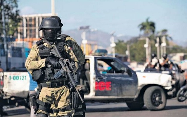 haiti-policias