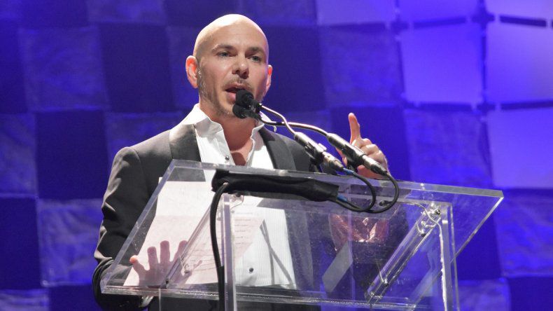 El artista Pitbull urge al mundo apoyar manifestaciones antigubernamentales en Cuba
