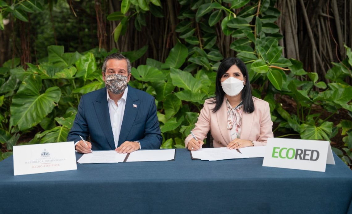 Medio Ambiente y ECORED renuevan acuerdo para conservar los recursos naturales