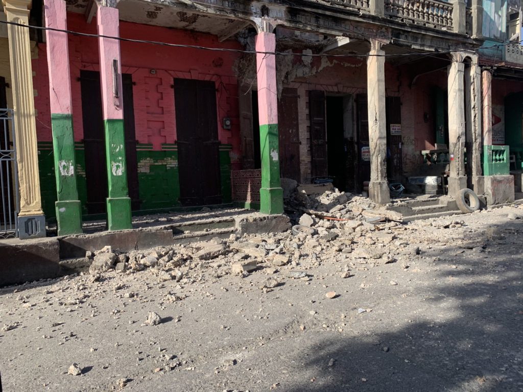 Primeras imágenes de Haití tras terremoto 7.0 