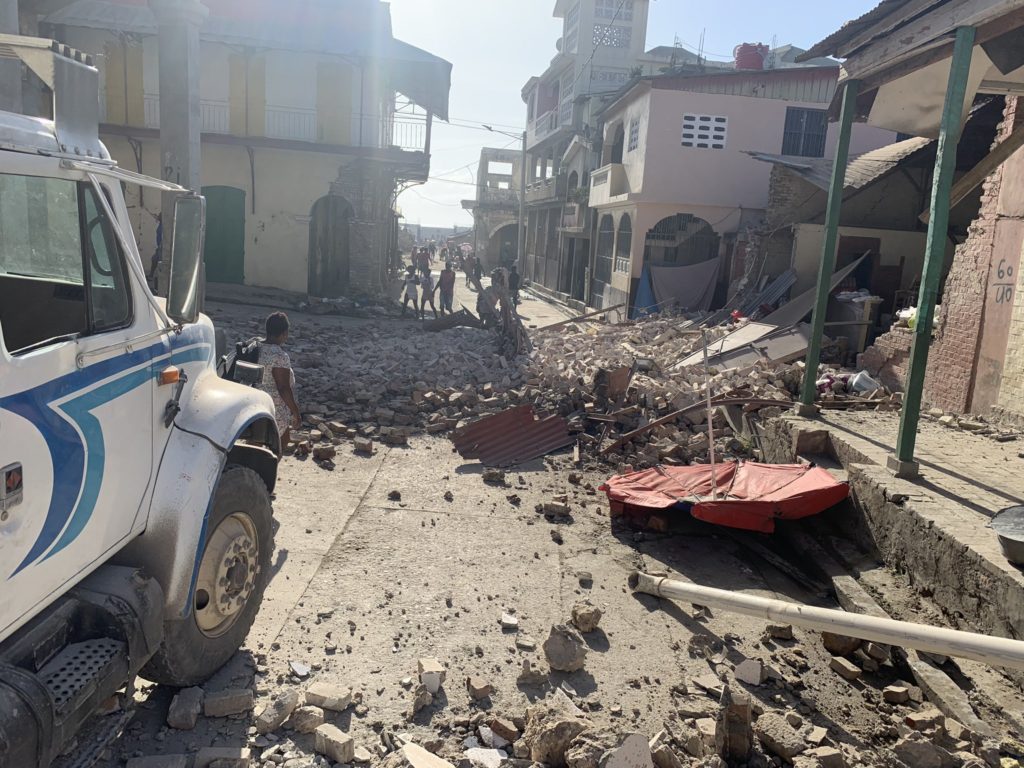 Primeras imágenes de Haití tras terremoto 7.0 