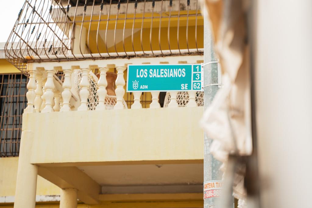 Alcaldía del DN nombra calle Los Salesianos en sector María Auxiliadora 