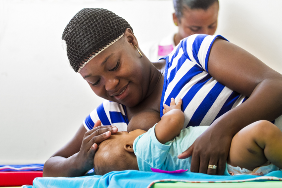 Tres sociedades médicas proponen unir voluntades sobre lactancia materna