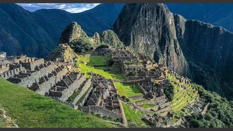 Perú amplia aforo a Machu Picchu para reactivar economía en Cusco