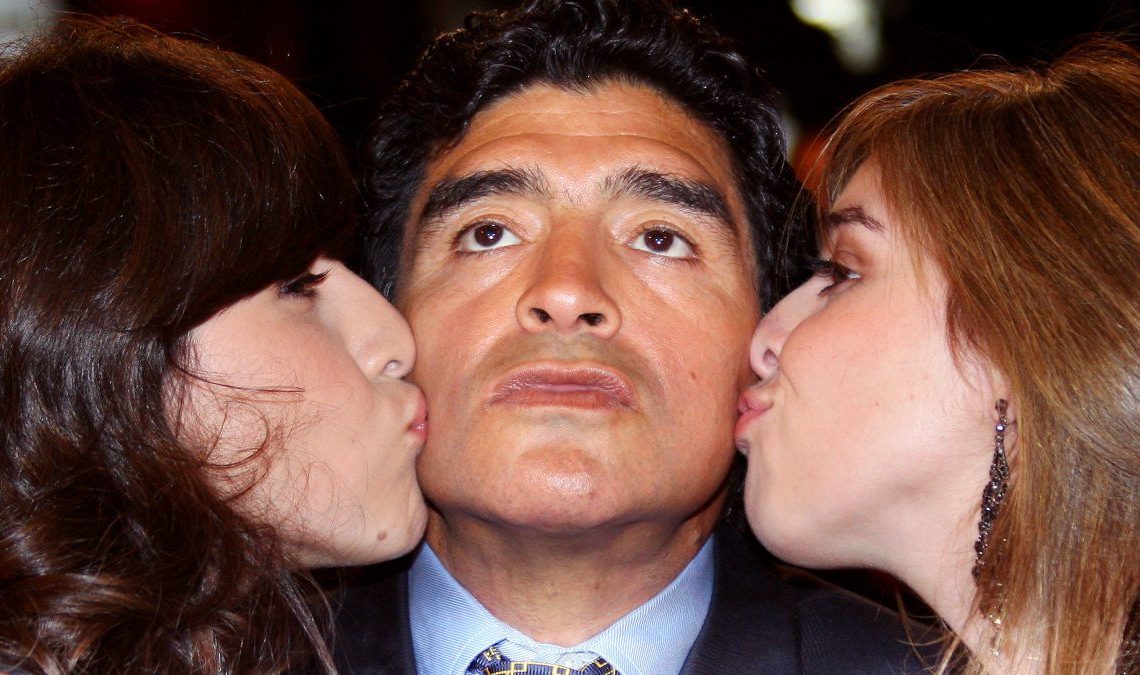 Revés para hijas de Maradona en disputa judicial por la marca con el nombre de su padre
