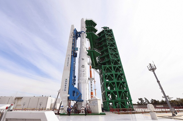 Corea del Sur busca entrar a carrera espacial con su primer cohete propio