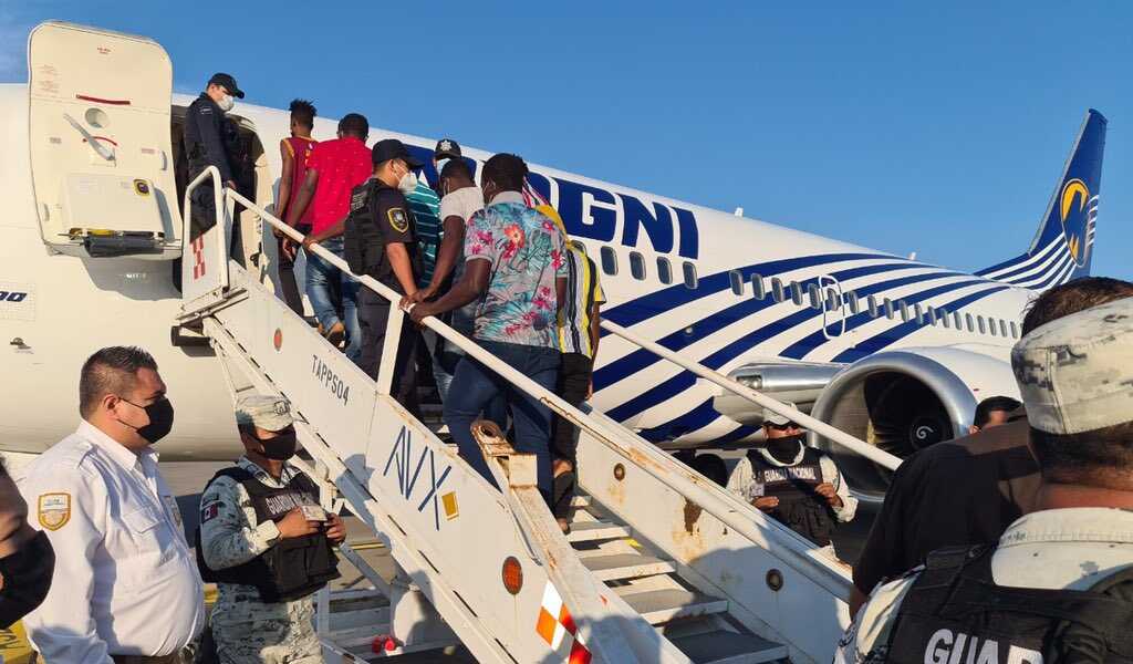 El Instituto Nacional de Migración de México deporta a 129 haitianos