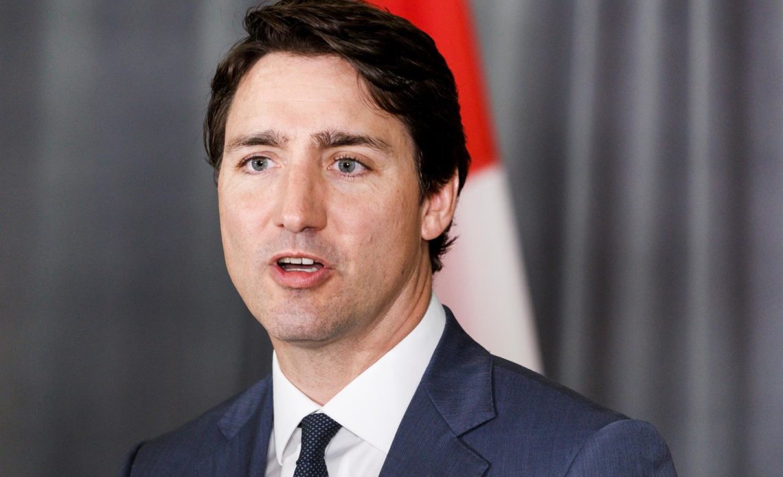 El nuevo Gobierno de Trudeau toma posesión con prioridad de una reforma militar