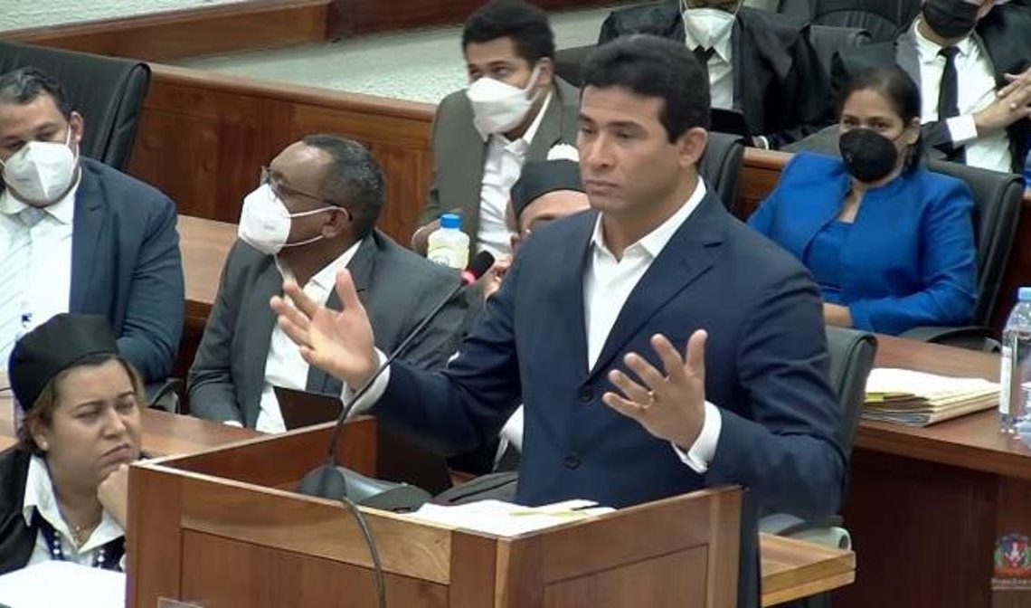 Defensa de Adán Cáceres pide al tribunal declarar nulo su proceso