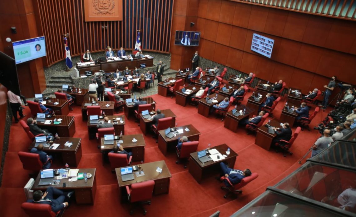 Código Penal es aprobado en segunda lectura por el Senado; pasará a la Cámara de Diputados