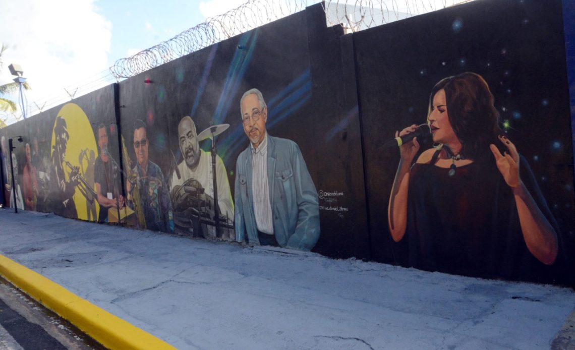 Alcaldía de Santiago inaugura “Murales de Ciudad” en reconocimiento a diez destacados músicos