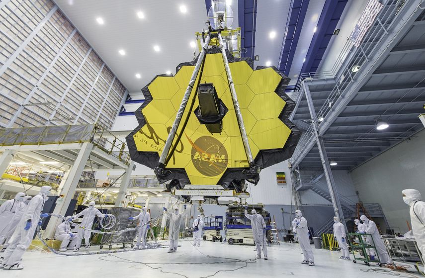 Lanzamiento del telescopio James Webb es aplazado de nuevo, por mal clima