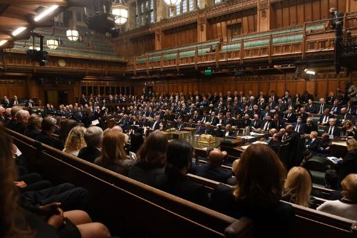 Rastros de cocaína en los baños del Parlamento ponen en aprietos a los legisladores británicos