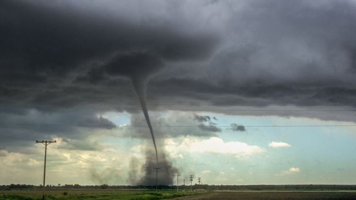 Al menos 50 muertos por tornado en Kentucky, en un EEUU azotado por tormentas