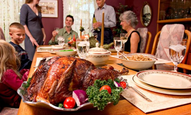 La mitad de los británicos no sabe preparar una cena de Navidad tradicional (sondeo)