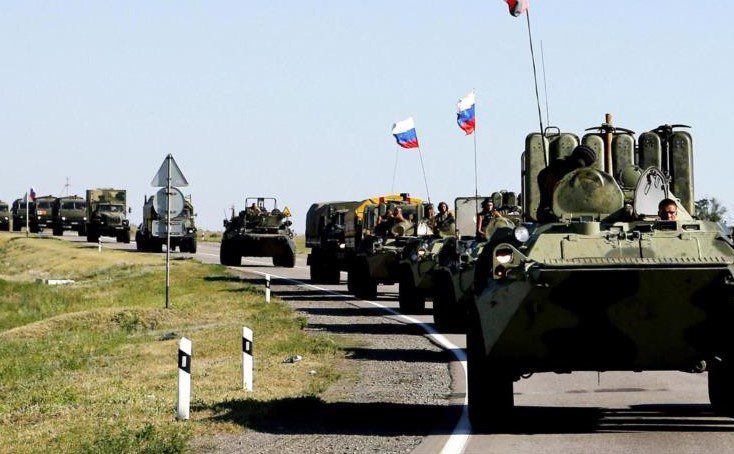 El 40% de las tropas rusas en la frontera ucraniana está en posición de ataque, dice EEUU