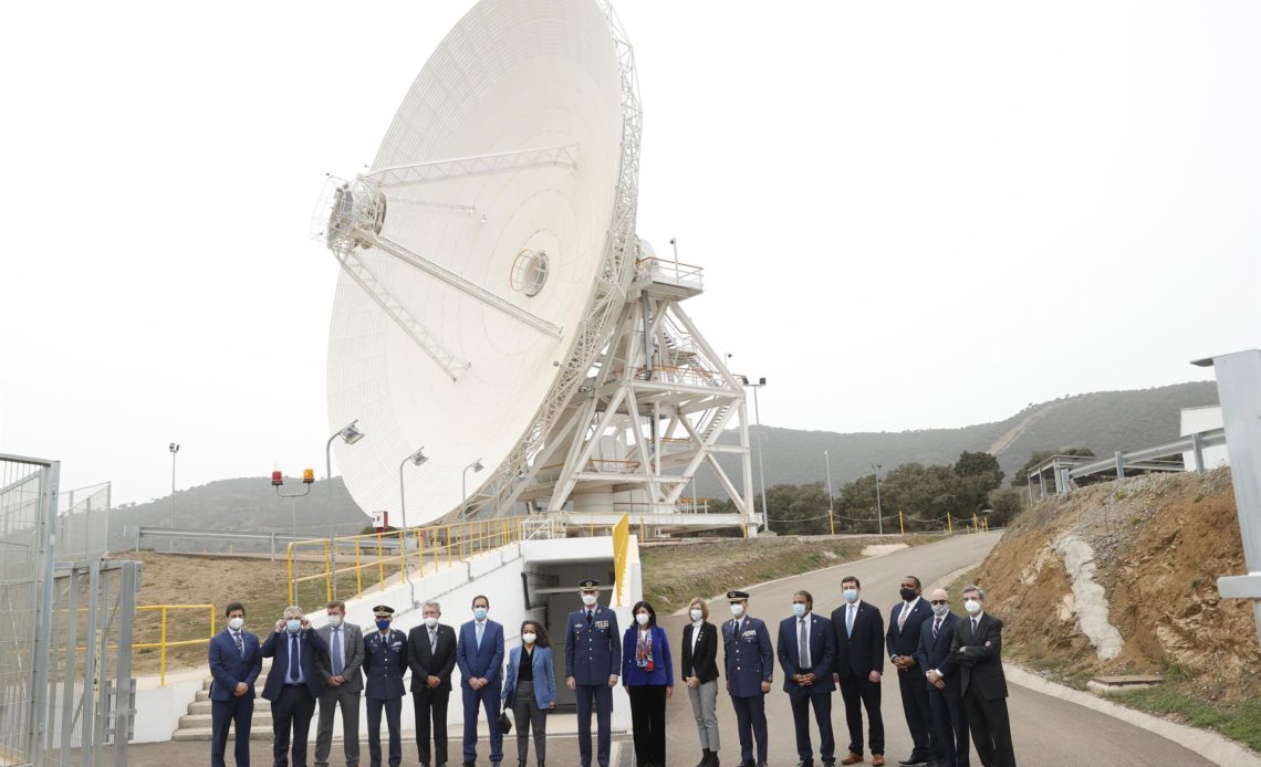 España inaugura una nueva antena de la NASA para seguir a naves espaciales