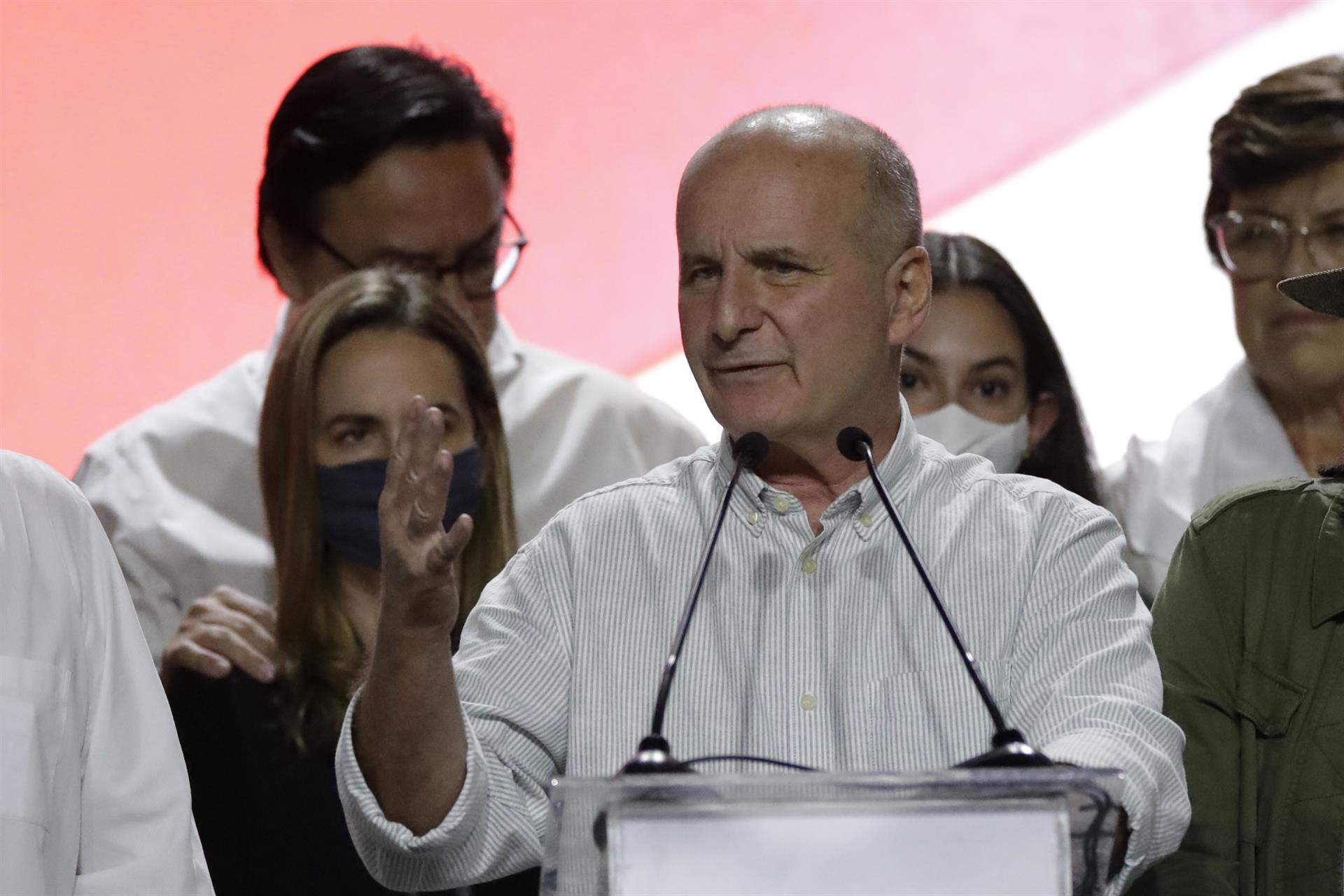 Figueres acepta la derrota y promete ayudar a «rescatar Costa Rica» – N Digital