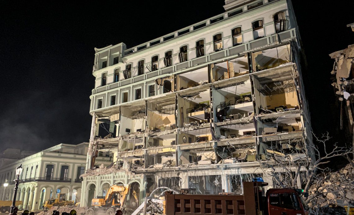 Muertos por explosión en hotel de Cuba llegan a 25, entre ellos un español