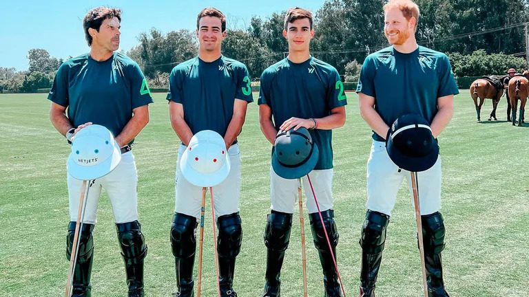 El príncipe Harry jugó al polo con el argentino Nacho Figueras