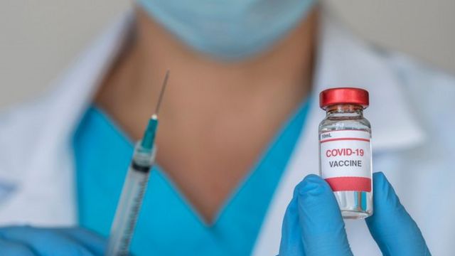 Preparan nuevas vacunas como refuerzo para el covid-19