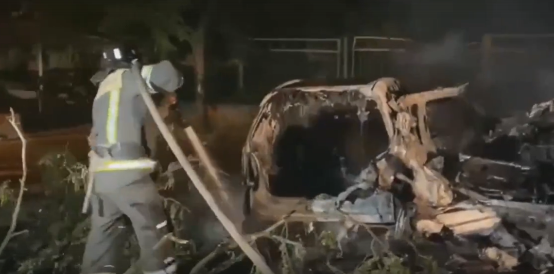 Fuerzas Armadas de Ucrania bombardean el centro de Donetsk