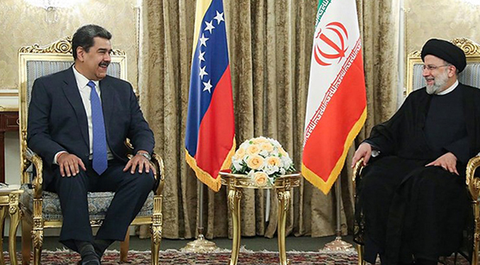 Maduro firma acuerdo de cooperación de 20 años con Irán