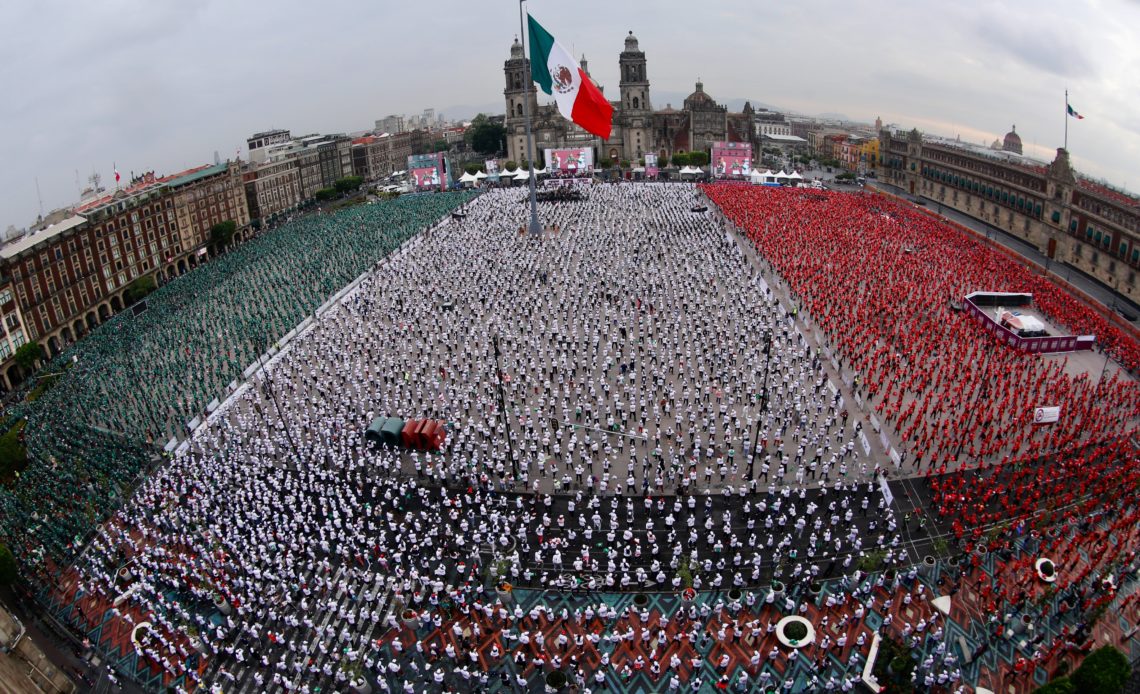 México rompe el Récord Guinness de la clase de boxeo más grande del mundo