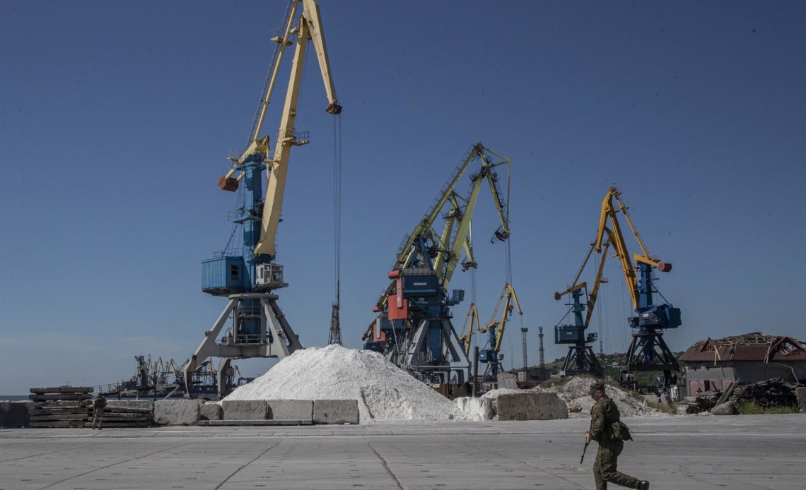 Ucrania comenzará a exportar cereal por mar esta semana