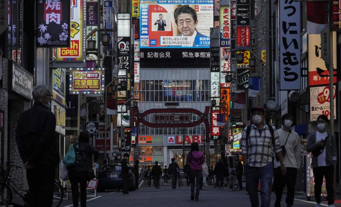 Los japoneses empiezan a votar en los comicios marcados por el asesinato de Abe
