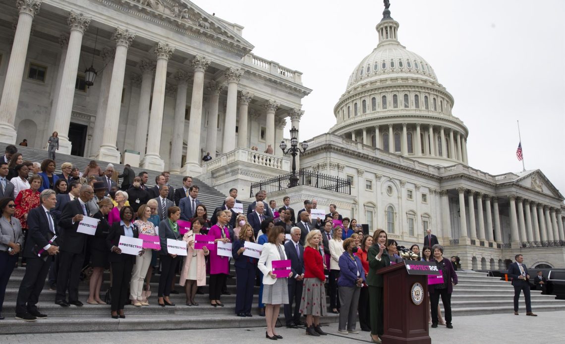 Cámara Baja de EE.UU. aprueba dos proyectos de ley para proteger el aborto