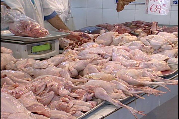 Según encuesta N Digital el pollo se comercializa a 59 pesos en los supermercados